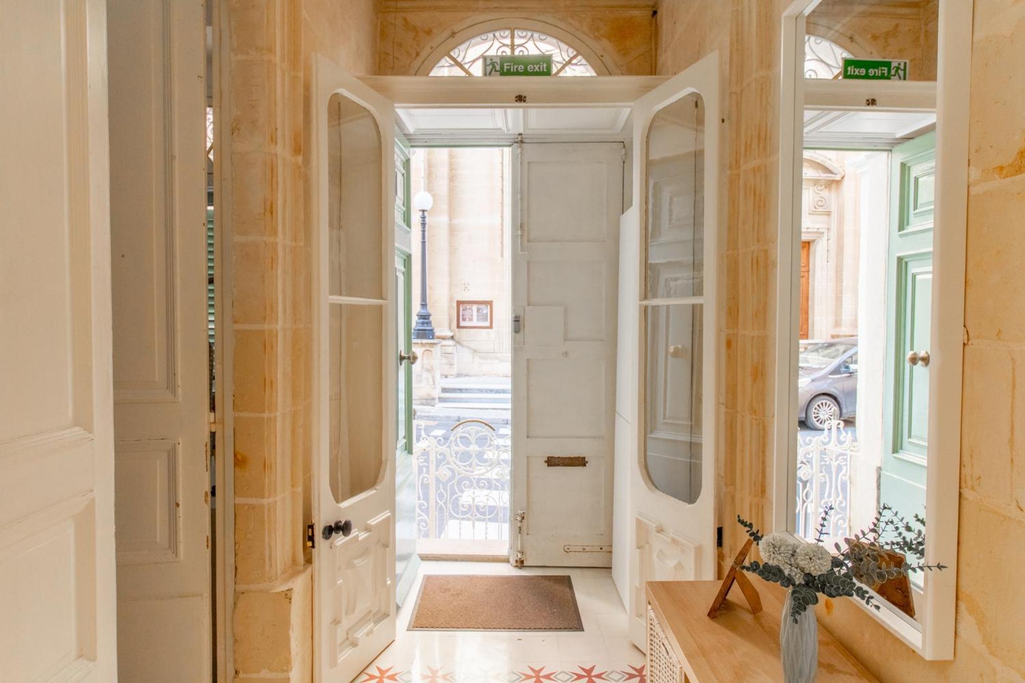 15 Main Gate Apart otel Birgu Dış mekan fotoğraf